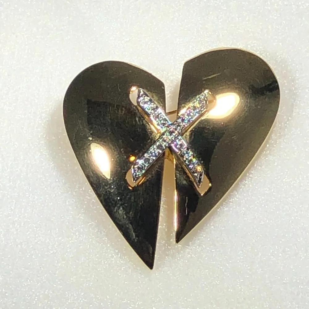 KEYES MENDED BROKEN HEART SHINY GOLD TONE BROOCH